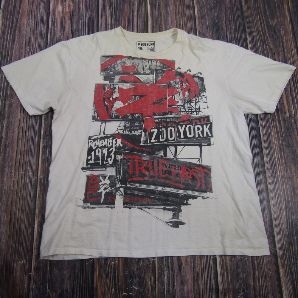 Zoo York T-Shirt Mens XXL White Graphic Billboard True East Streetwear Cotton